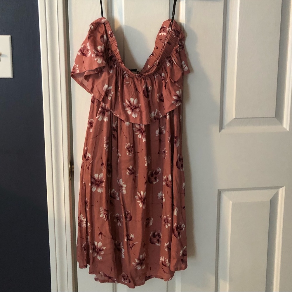 Forever 21 off the shoulder floral dress